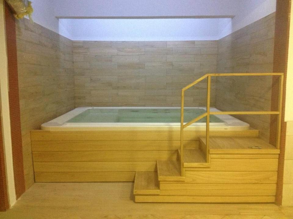 Duna Wellness Hotel 包姚 外观 照片